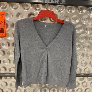 Women’s gray blouse